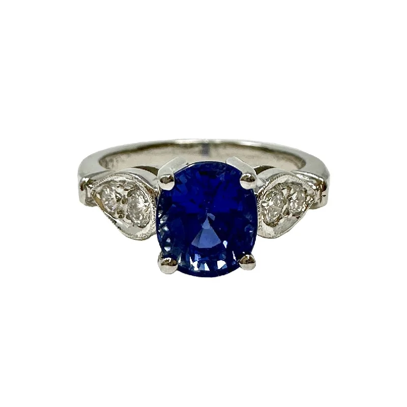 Platinum Ring with Sapphire and Diamond