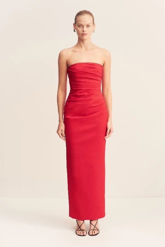 LANI STRAPLESS DRAPED MAXI DRESS - CHILLI