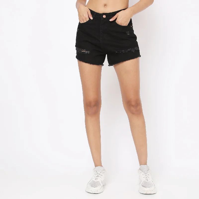 Regular Fit Solid Mid Rise Shorts