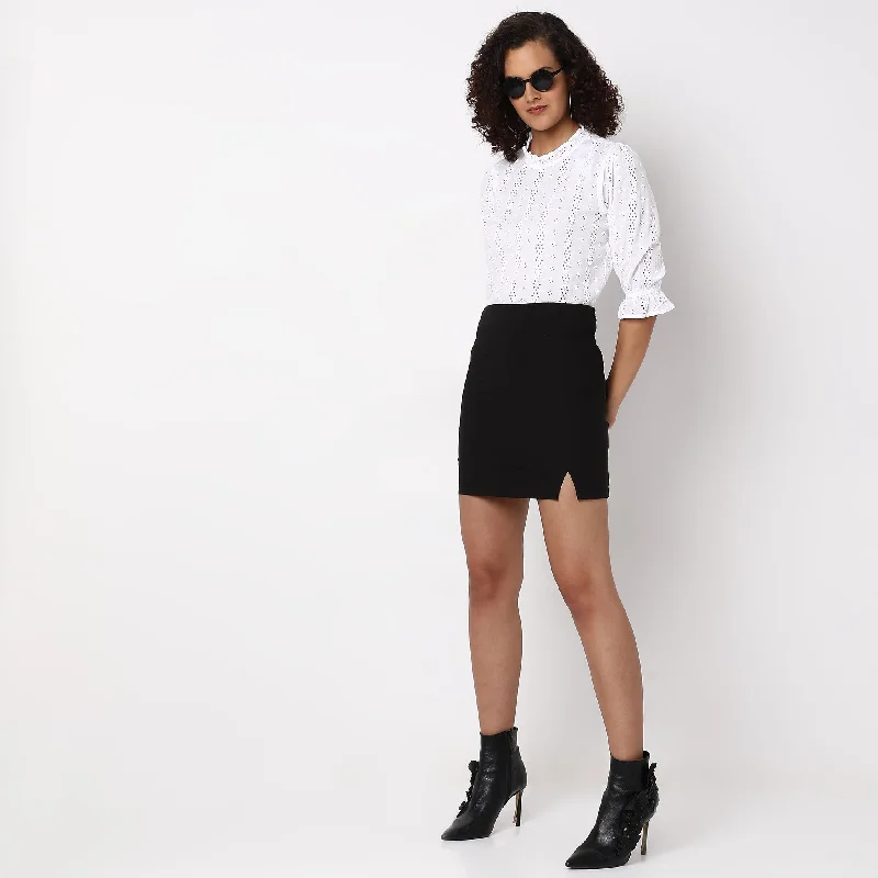 Regular Fit Solid Mid Rise Skirt