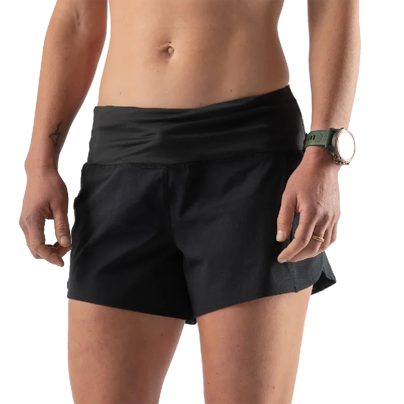 Women's Summit Chaser 4" Short