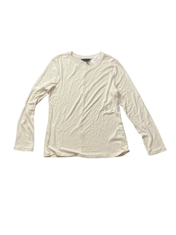 Top Long Sleeve Basic By Banana Republic In Cream, Size: L